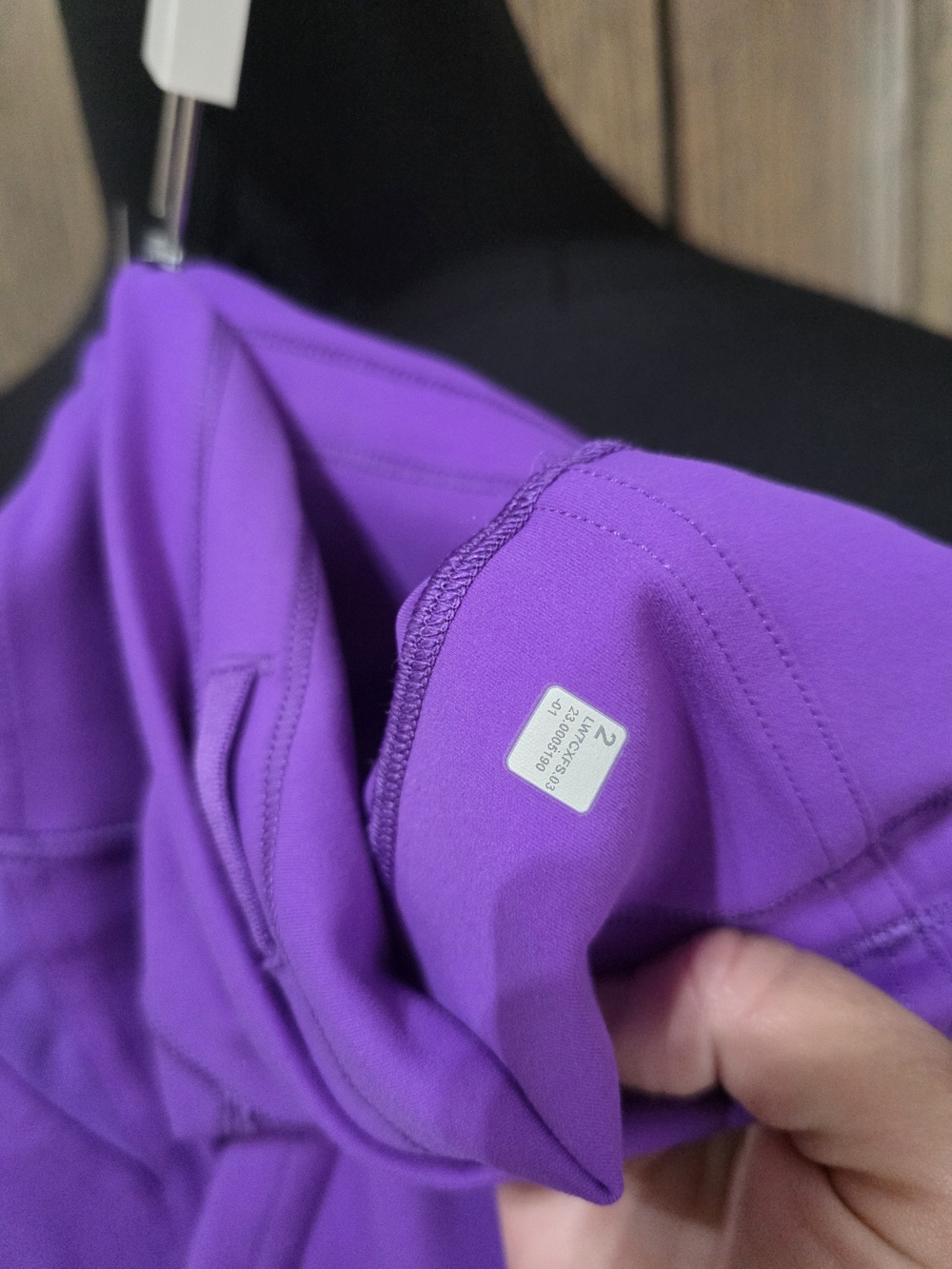 Lululemon Wunder Train High-Rise Purple Bike Shorts - Picture 4 of 4